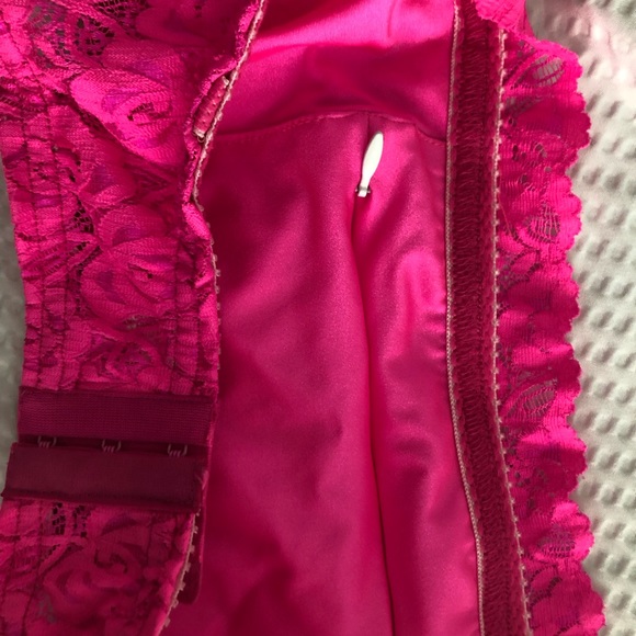 Bralette - Picture 3 of 4